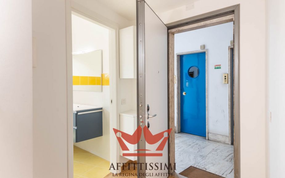 3 rooms with fitted kitchen Città Studi area - Milan.