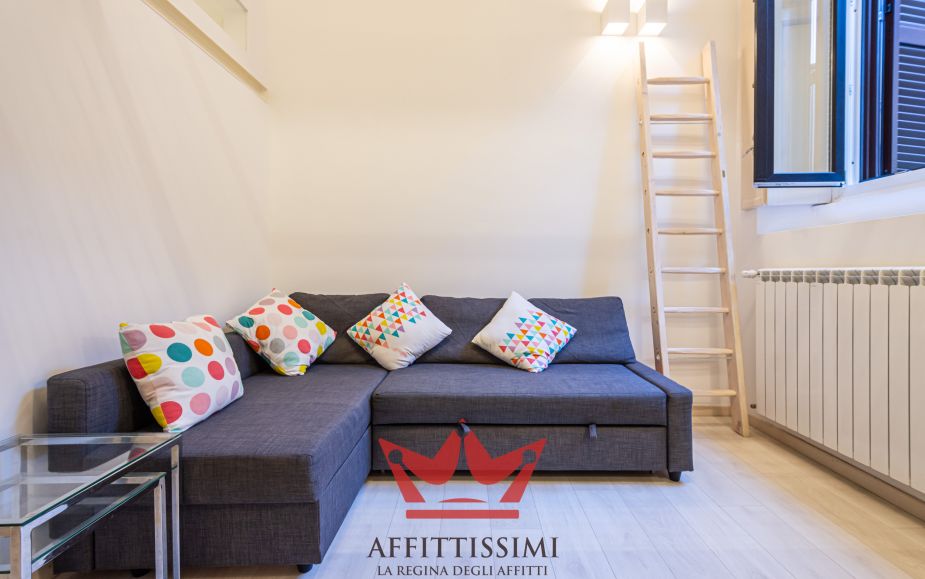 Mini loft con soppalco in Citta' Studi